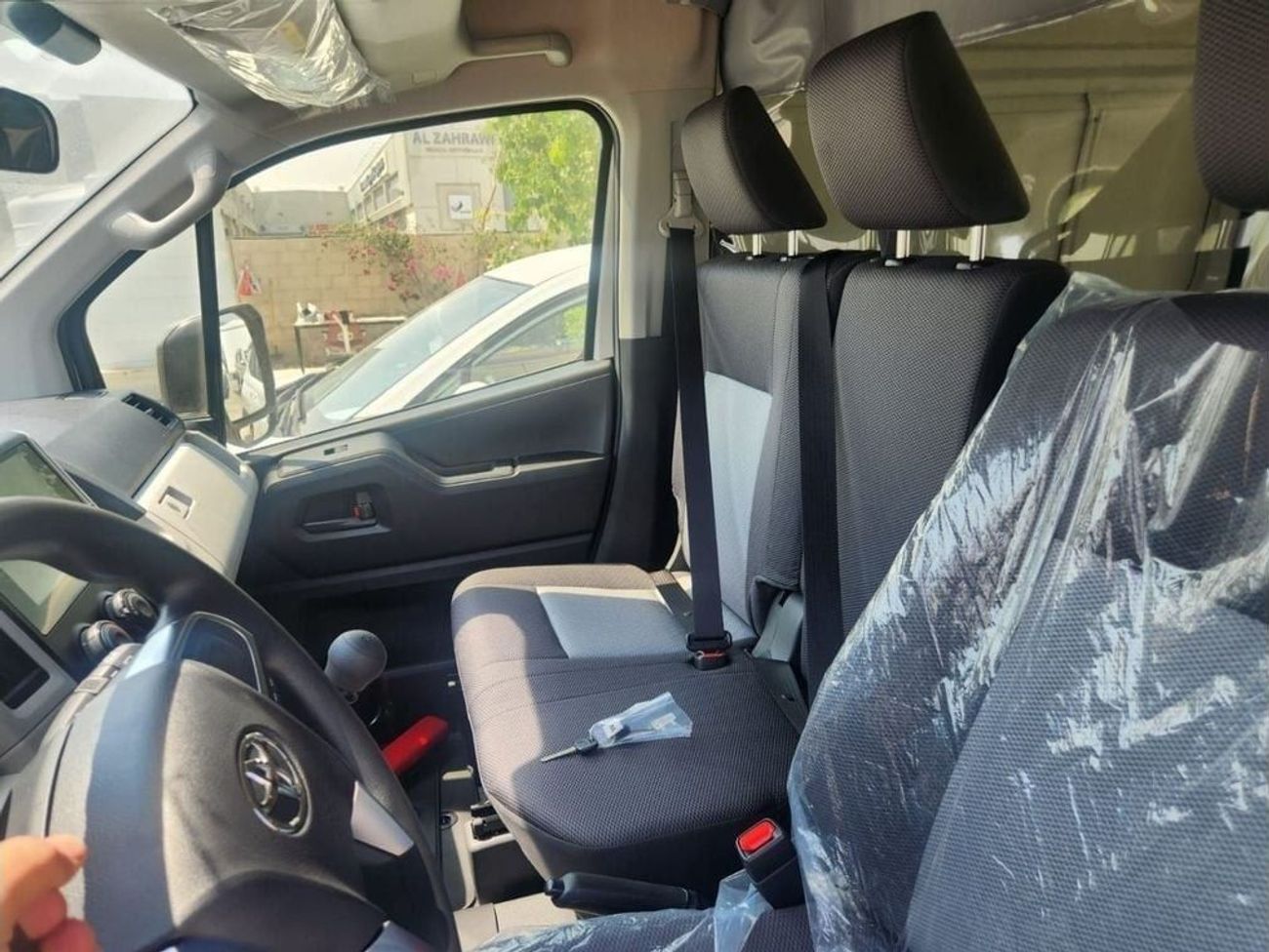 تويوتا هاياس 2025 Toyota Hiace (New-Shape) High-Roof Panel Cargo Delivery Van 3.5L V6 Petrol M/T RWD Export Only