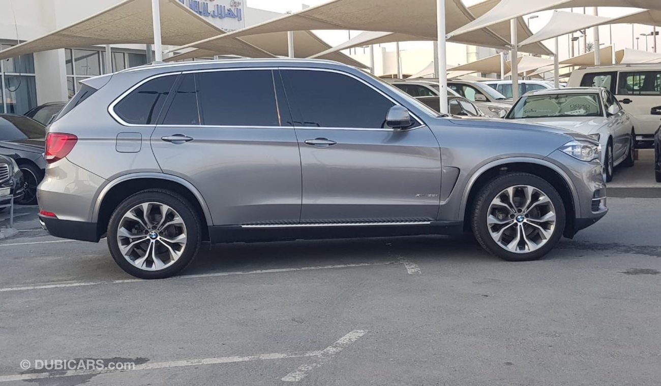 BMW X5 Model 2015GCC car prefect condition full option low mileage