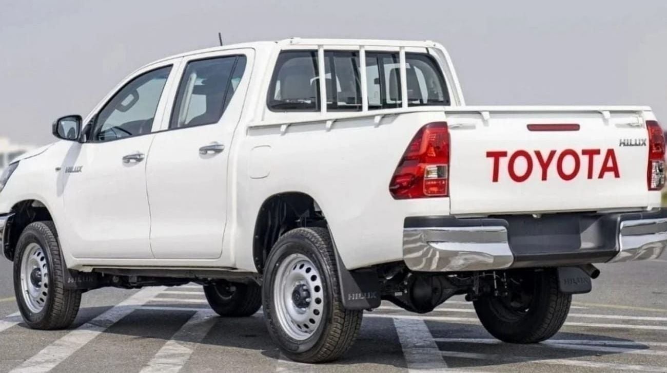 تويوتا هيلوكس DLX TOYOTA HILUX 2.4L DIESEL MT 2023