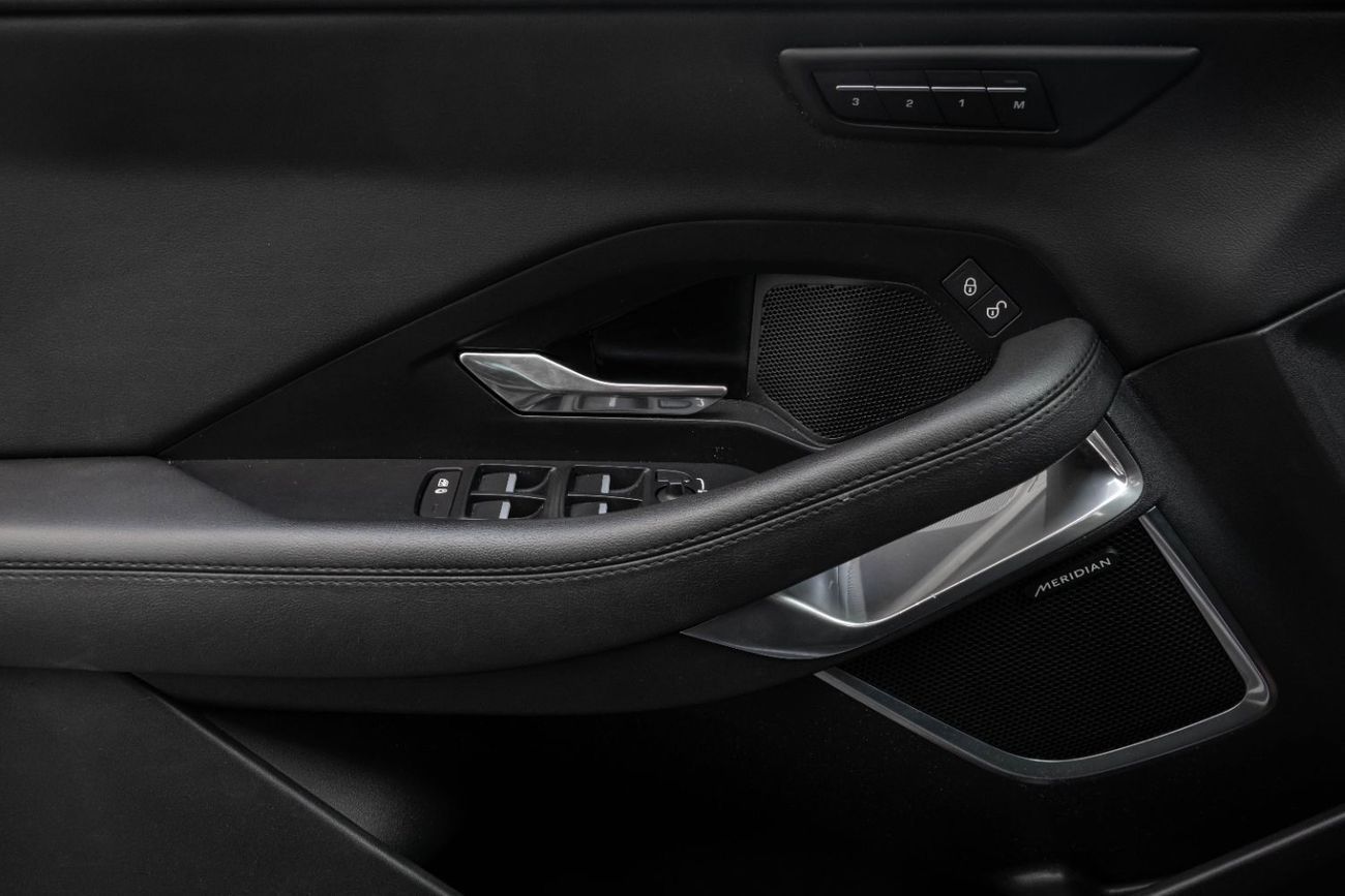 جاكوار E Pace SE | 1,704 P.M | 0% Downpayment | Panoramic Roof | Low Km!