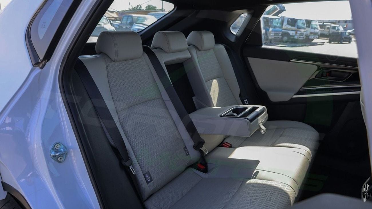 تويوتا bZ4X ( Only For Export ) 2024/2024 Toyota BZ4X 615 MAX AWD BEV BRAND NEW