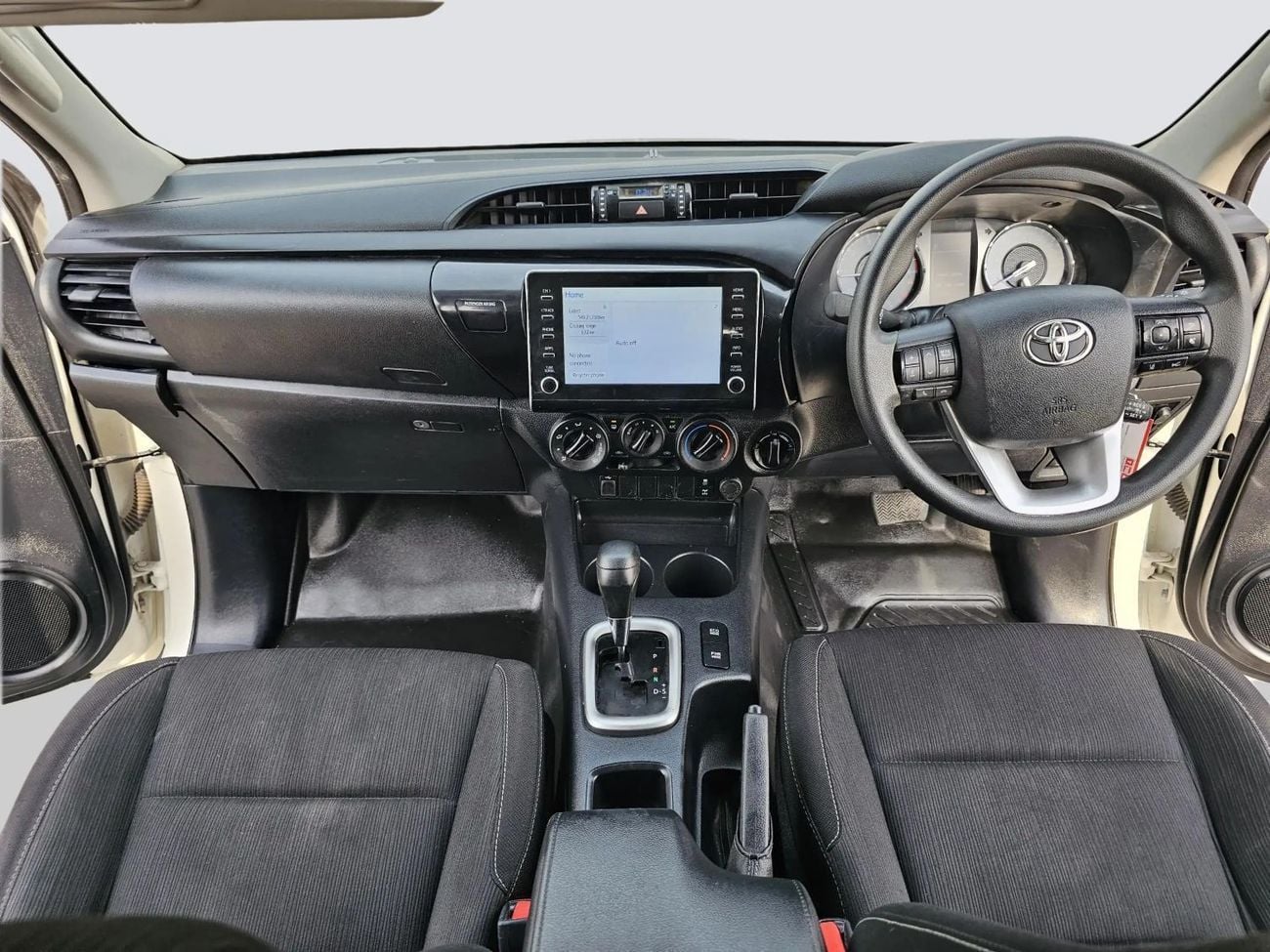 Toyota Hilux ADVENTURE 4X4 Diesel 2.8L Right Hand Drive (RHD)