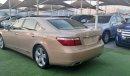 Lexus LS460 Gulf - Full Ultra - Manhole - Leather - Massage Chairs - Rings - Cruise Control Sensors in excellent