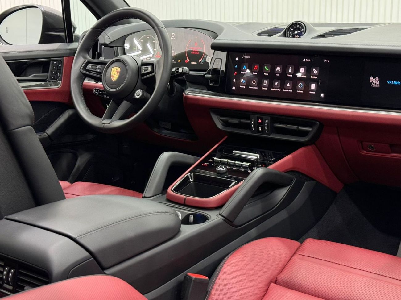 بورش كايان 2024 Porsche Cayenne S V8, 2026 Porsche Warranty, Full Service History, GCC