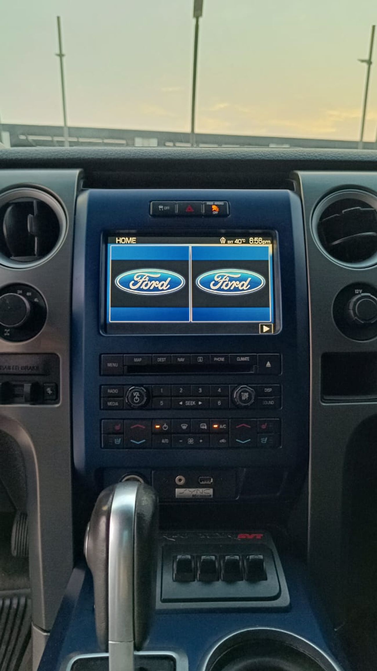 Ford F 150 SVT Raptor 6.2L