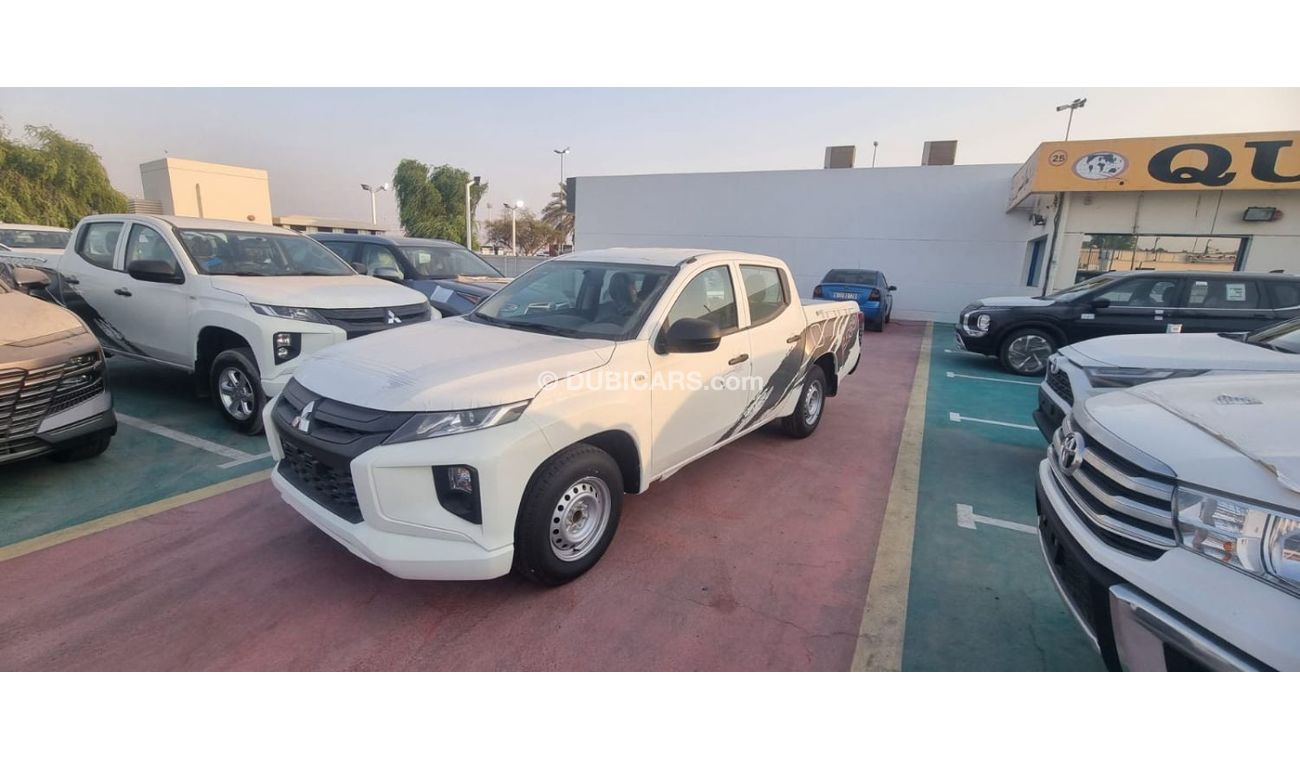 Mitsubishi L200 deseil 4x2  D/C MANUAL GEAR   2023  MODEL