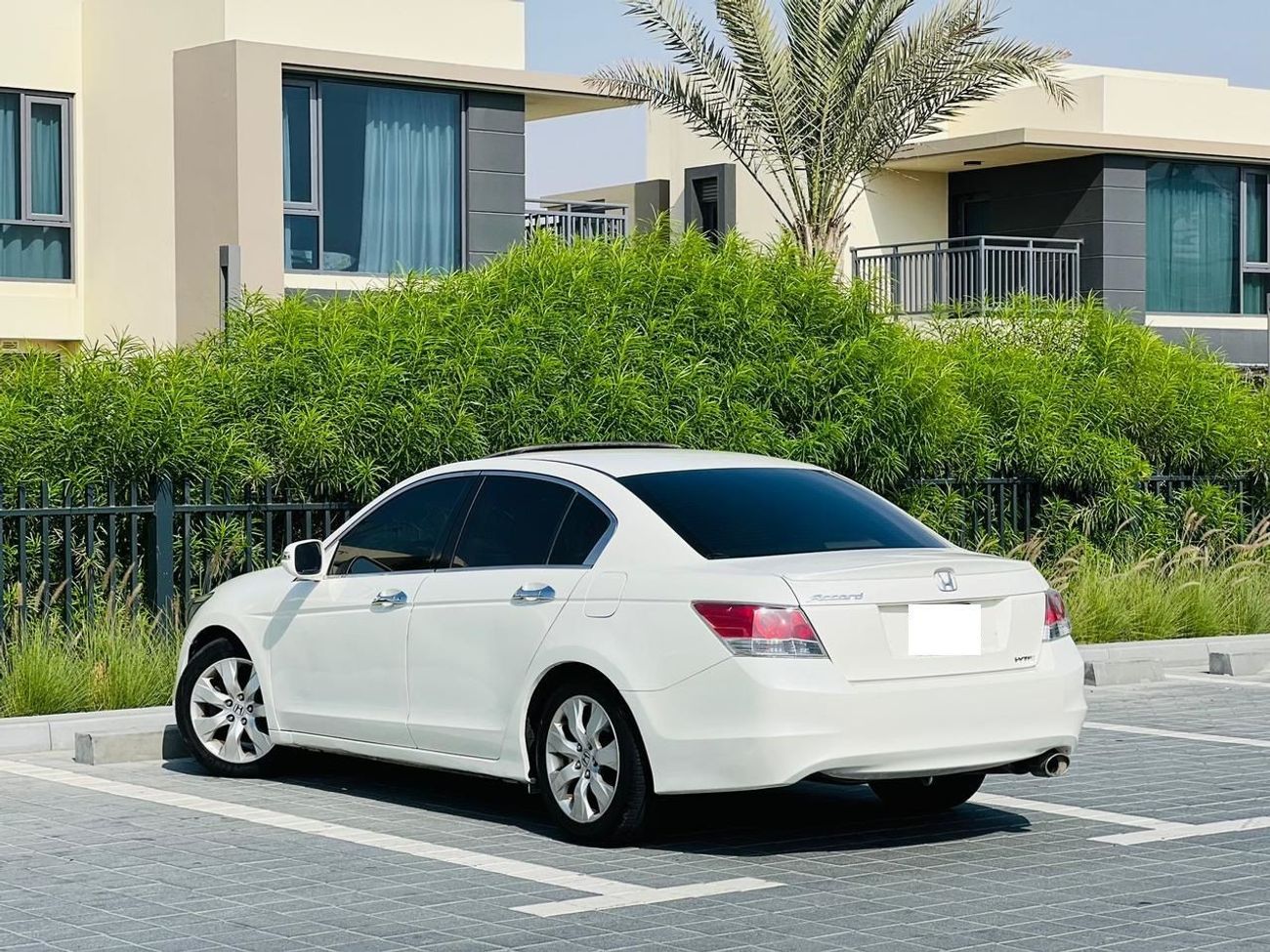 Honda Accord || GCC || Top-end || Well Maintained