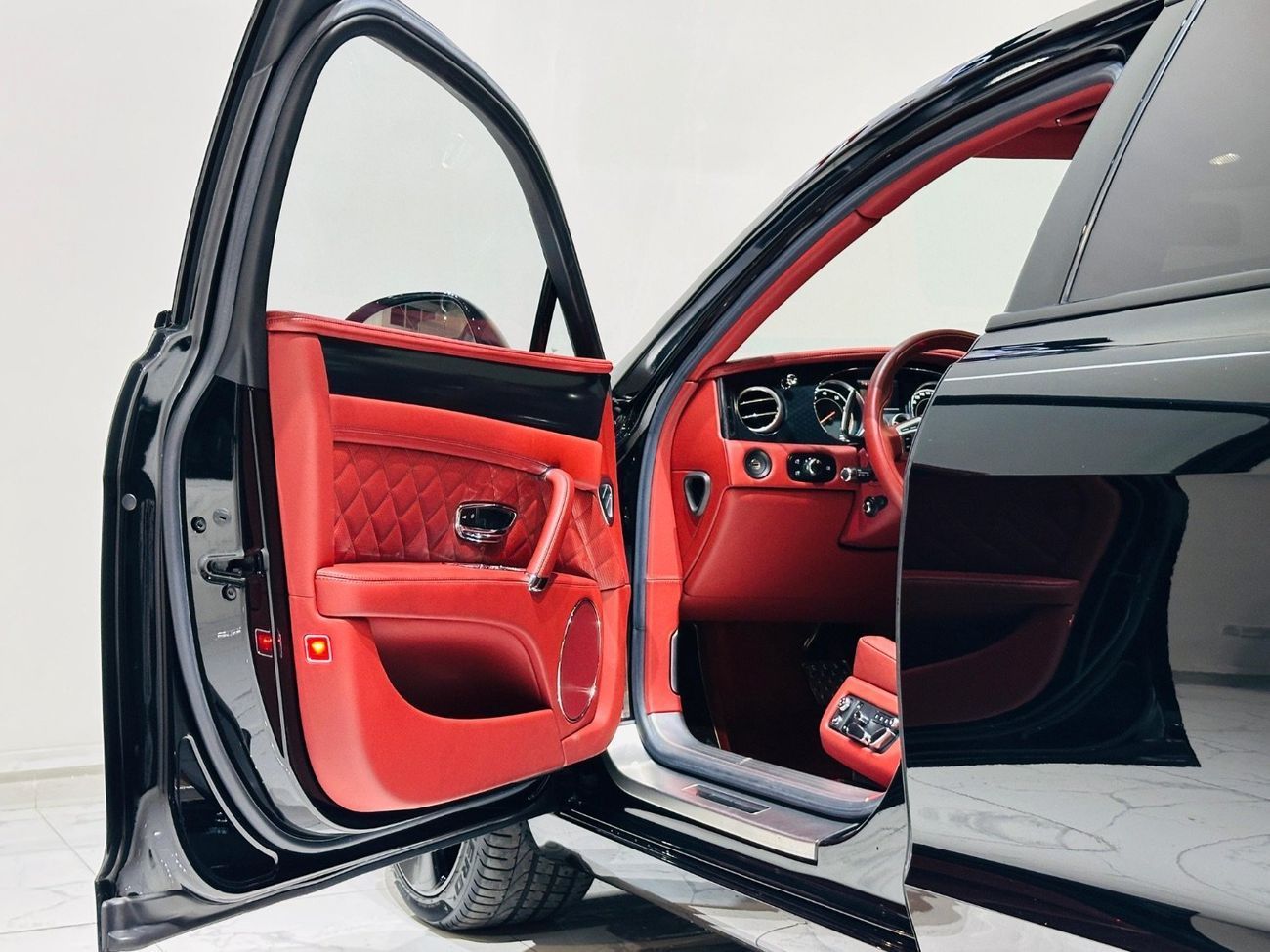 بنتلي فلاينج سبور W12S