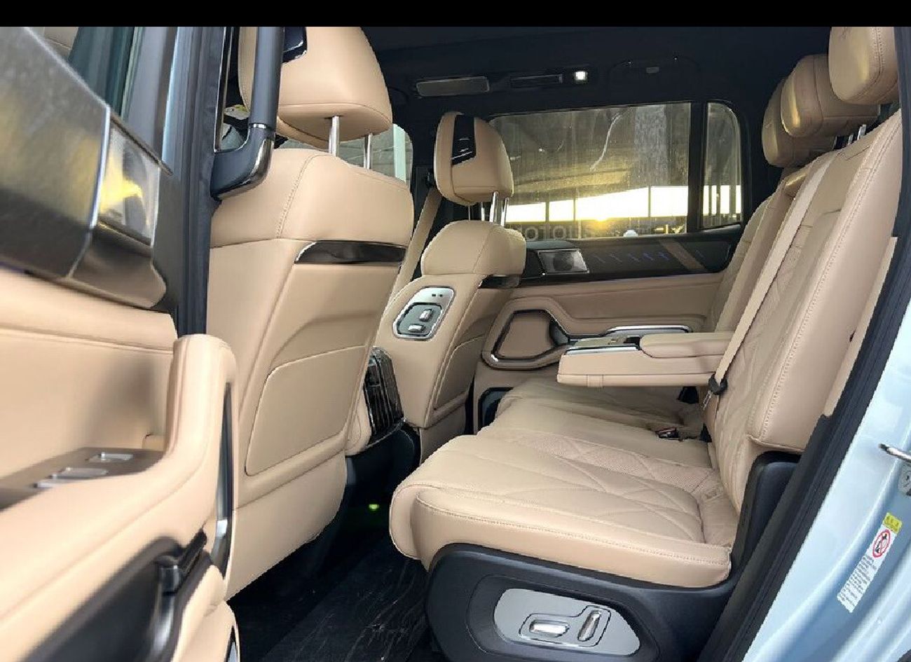 بي واي دي ليوبارد 8