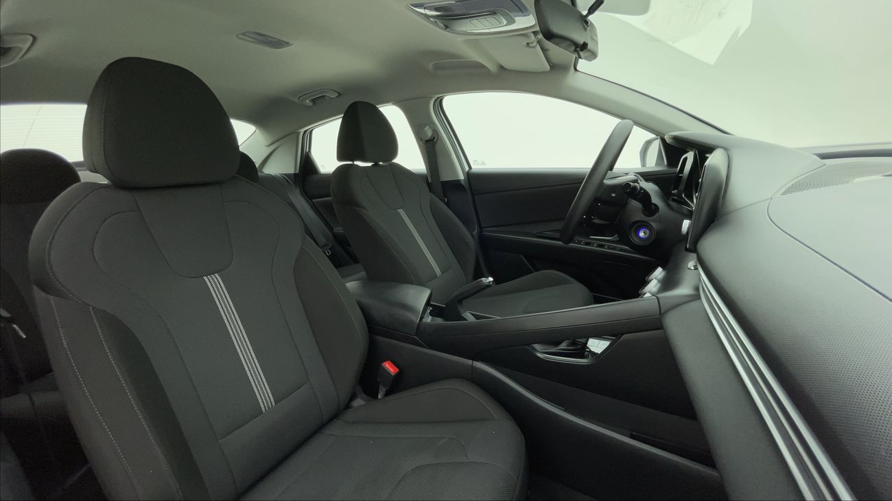 Hyundai Elantra SMART 1.6 | Zero Down Payment | Free Home Test Drive