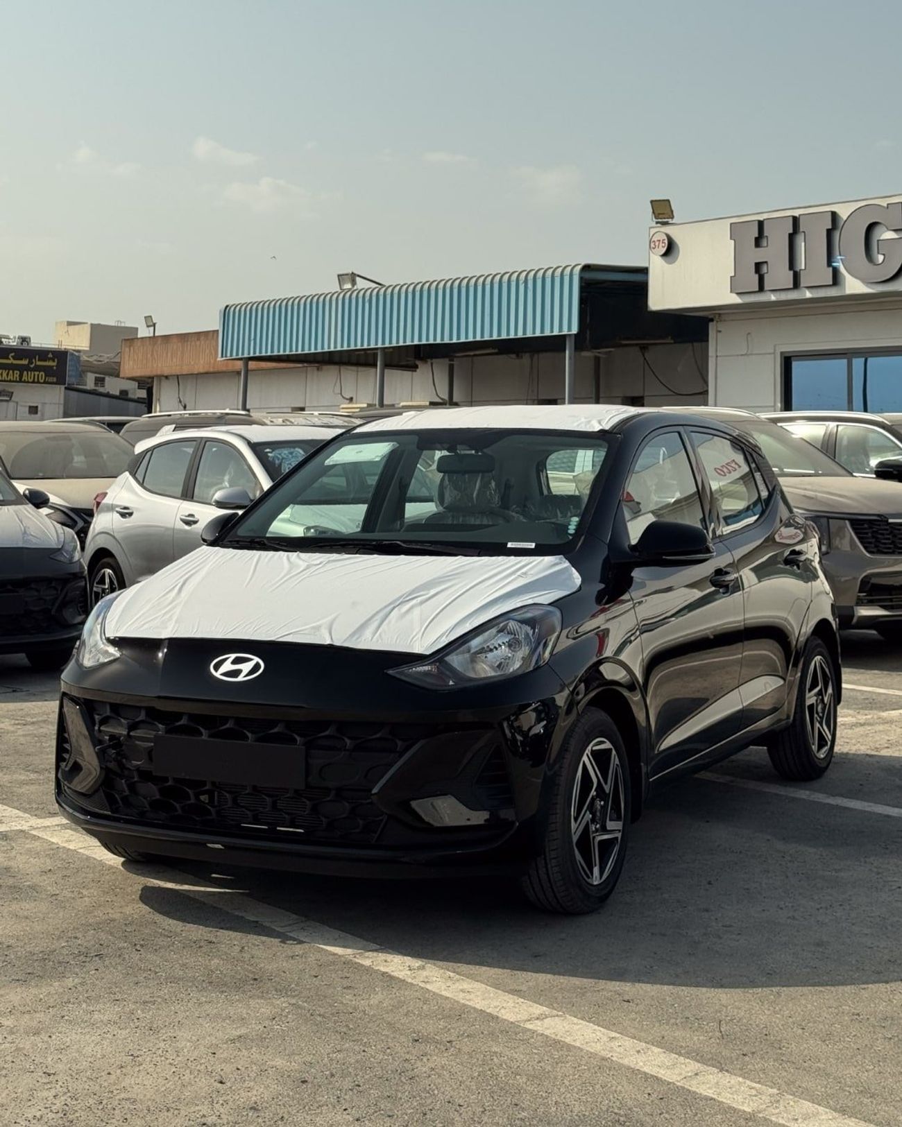 هيونداي جراند i10 GRAND I10 (HATCHBACK ) 1.2L BLACK COLOR - 2026 MODEL