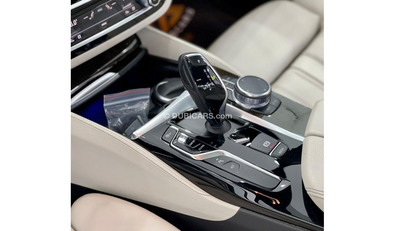 بي أم دبليو 540i 2018 BMW 540i M-Sport, December 2022 BMW Warranty, Full Service History, Full Options, GCC