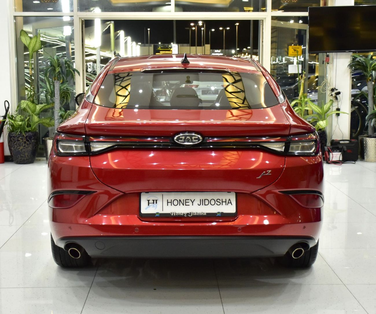 JAC J7 EXCELLENT DEAL for our JAC J7 ( 2023 Model ) in Red Color GCC Specs