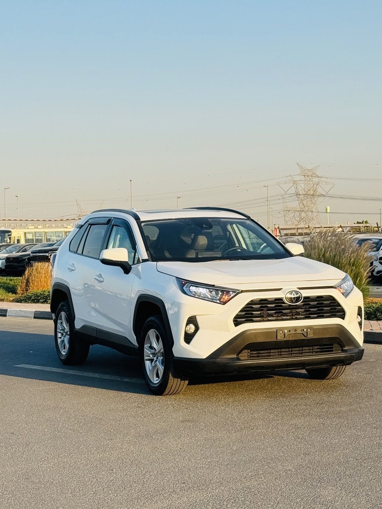 Toyota RAV4 RAV4 XLE AWD 4x4 Full option