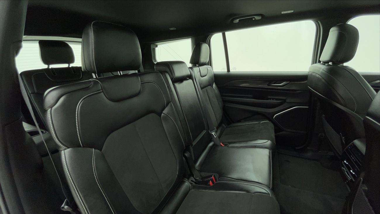 جيب شيروكي ALTITUDE 3.6 | بدون دفعة مقدمة | اختبار القيادة في المنزل