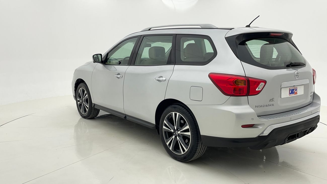 نيسان باثفايندر SL 3.5 | بدون دفعة مقدمة | اختبار قيادة مجاني للمنزل