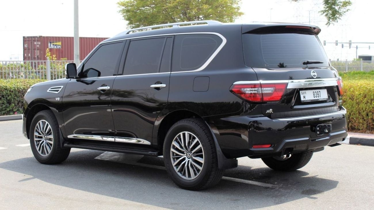 Nissan Patrol LE Platinum City GCC SPECS UNDER AGENCY  UNLIMITED KM WARRANTY