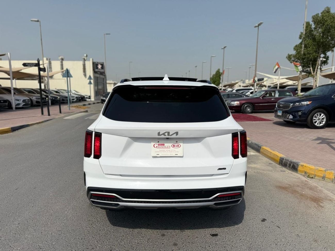 كيا سورينتو EX 2.5L LX (RWD)