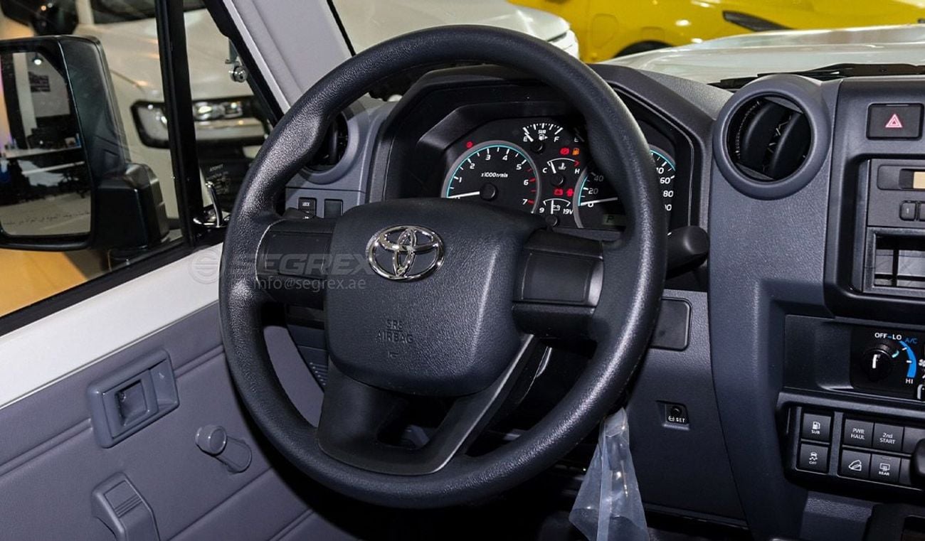 تويوتا لاند كروزر 70 2025 Model Toyota Land Cruiser Hardtop LC78, 4.0L Petrol 4WD 6A/T