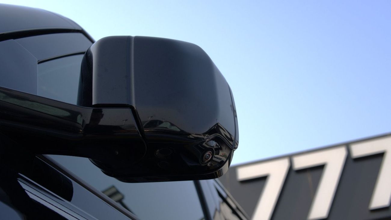 Land Rover Defender octa p635