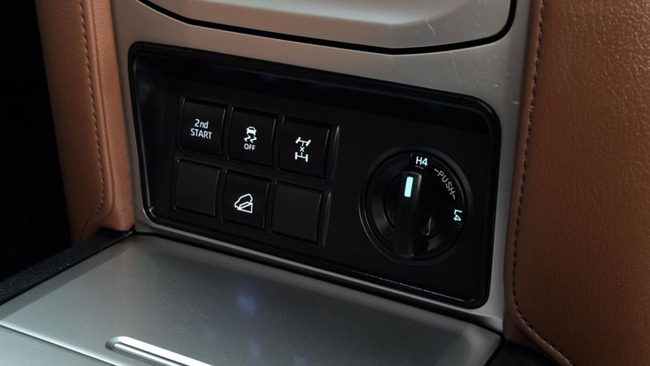 تويوتا برادو -