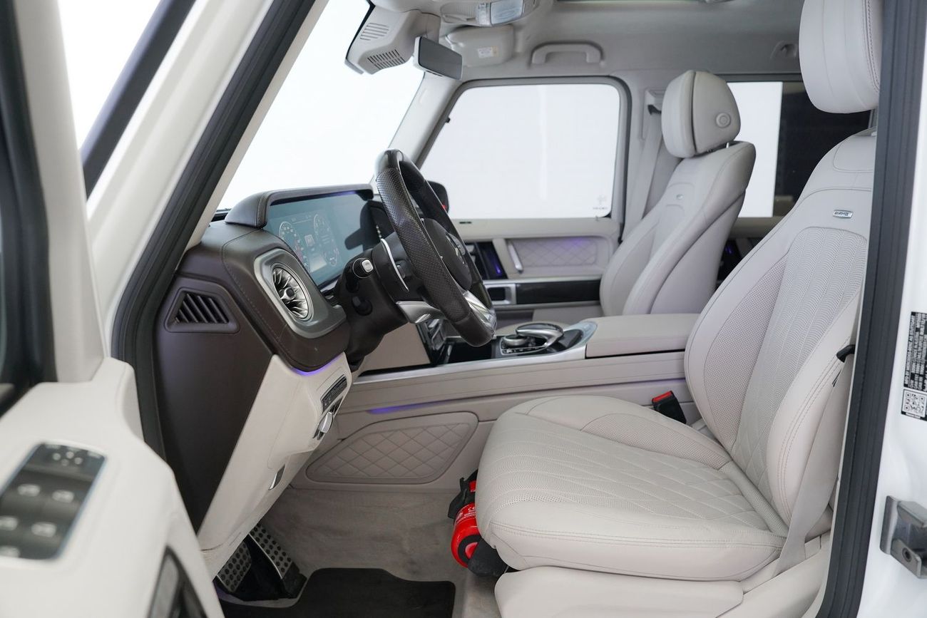 Mercedes-Benz G 63 AMG Std 4.0L