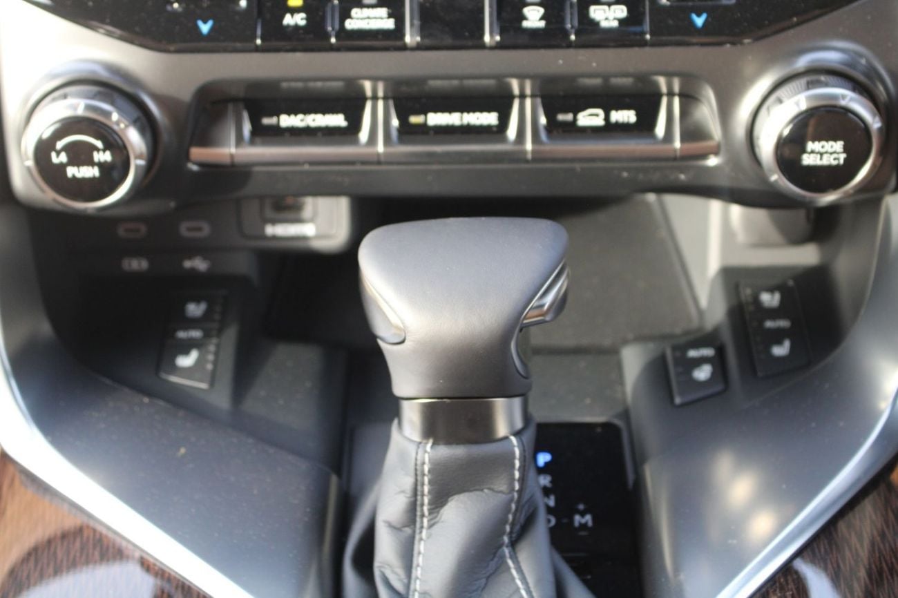لكزس LX 500 Brand New Lexus LX500d Luxury 5 Seater ,Fuel Diesel 3.3L ,Year 2025