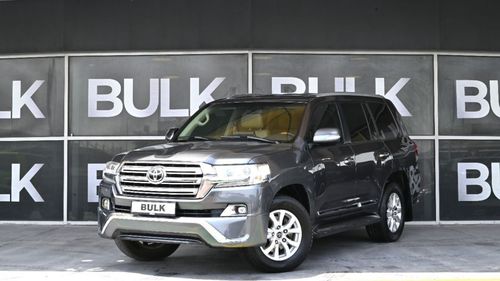 تويوتا لاند كروزر GXR