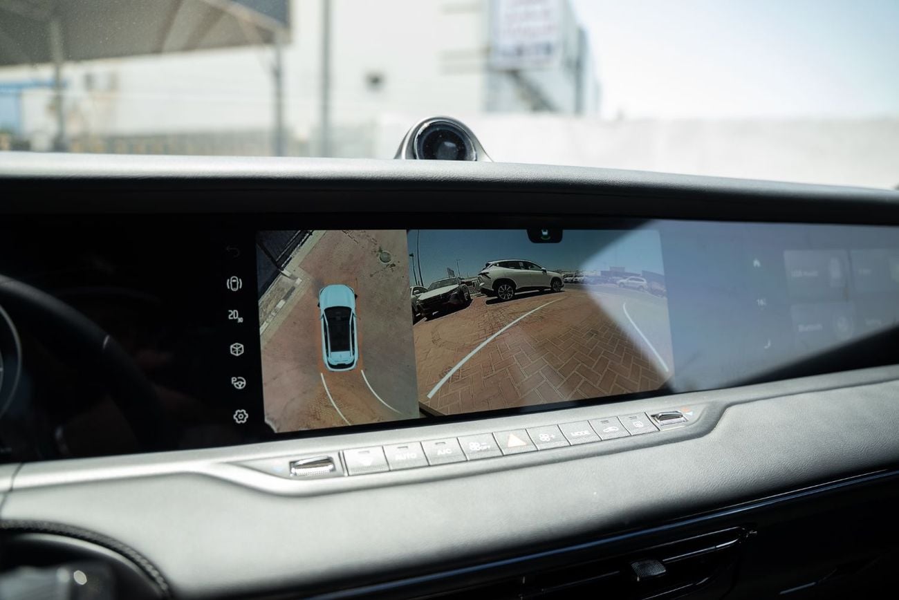 فويا فري EREV 2025 GCC 1.5L Turbo Plug-in Hybrid Low Mileage