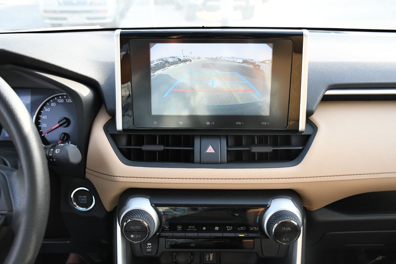 Toyota RAV4 2.5L XLE PETROL WITH SUNROOF  (FOR LOCAL10 %)