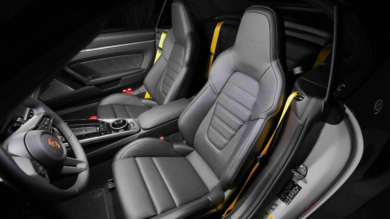 بورش 911 TURBO S CABRIOLET | LIMITED OFFER  | FULLY LOADED | BRAND NEW