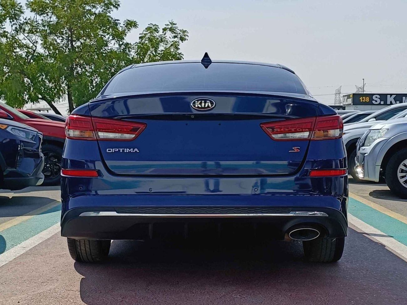 Kia Optima / LX MID OPT/ EXPORT ONLY / LOT#6882