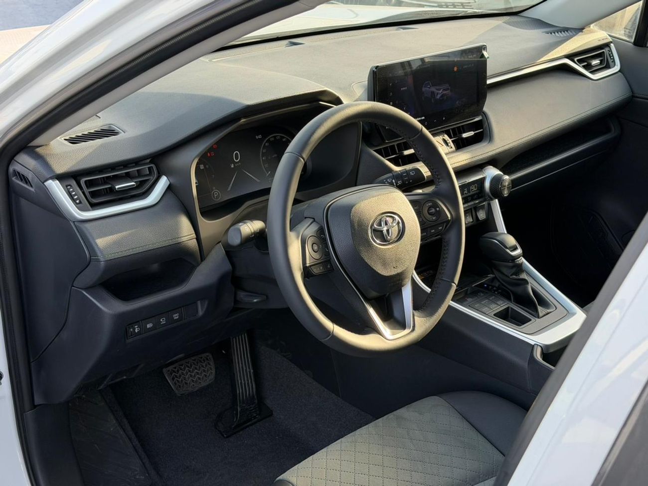 تويوتا راف ٤ Adventure 2.0L Petrol 2024 Export Price @ 93,000 AED
