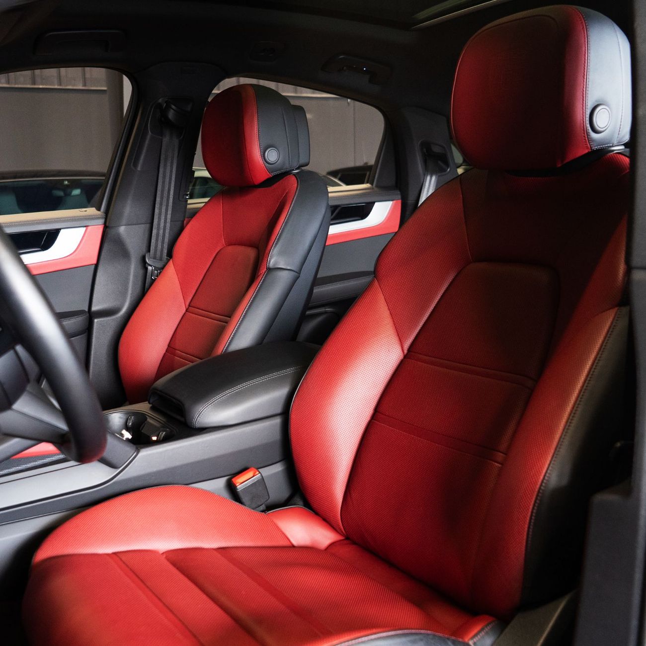 Porsche Cayenne AED 7,665  pm • 0% Downpayment • Porsche Cayenne Coupe • Agency Warranty