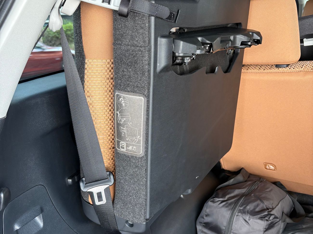 Toyota Fortuner 4WD 2.7L 7SEATS AUT.