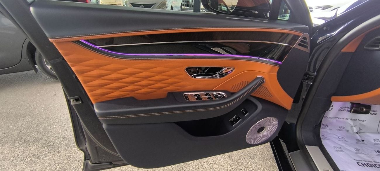 Bentley Flying Spur W12 FIRST EDITION