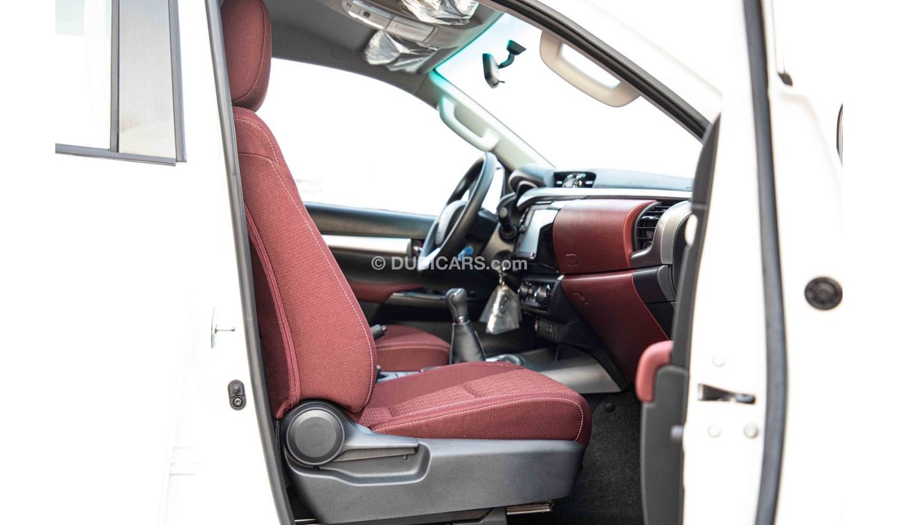 Toyota Hilux 2023 Toyota Hilux 4x4 DC 2.7 HI SR5 Petrol Manual - Super white inside red - Export Only
