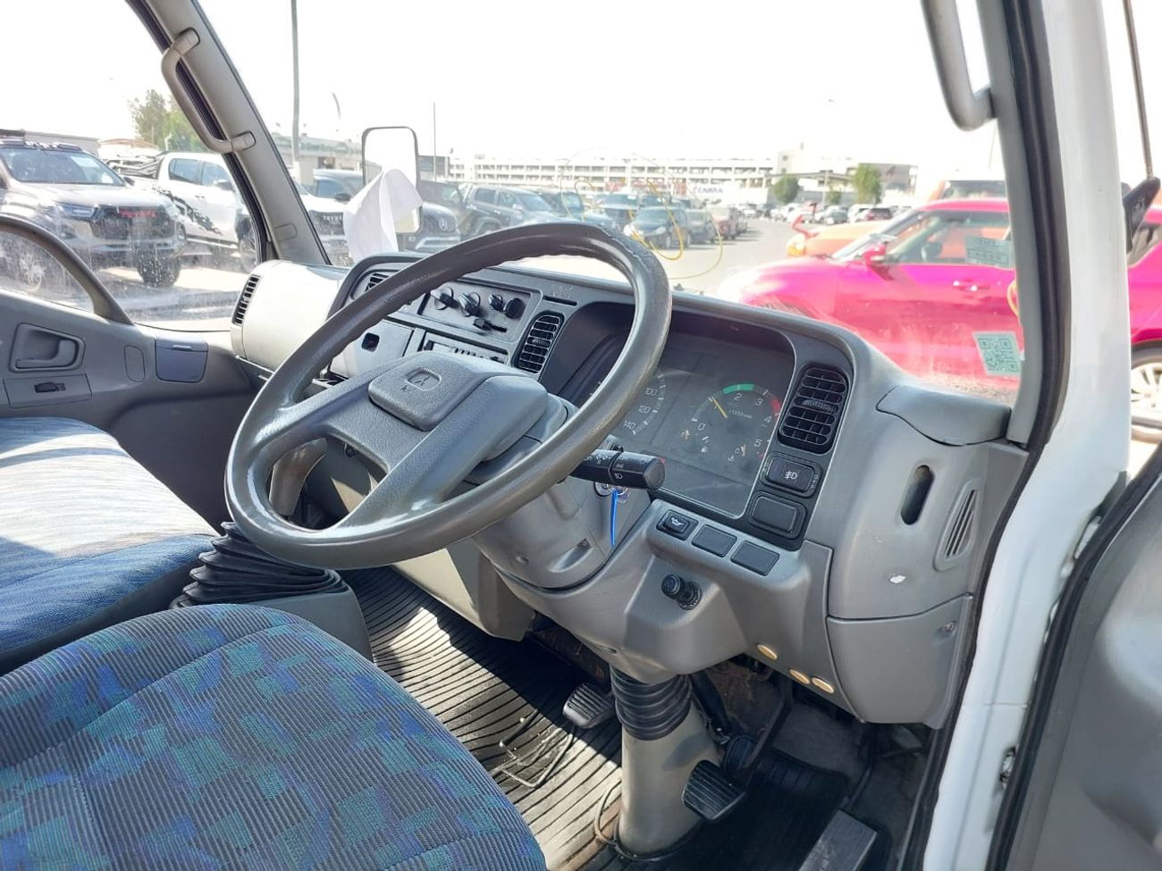 ميتسوبيشي فوسو كانتير MITSUBISHI CANTER TRUCK RHD 1994 MODEL 4.5 L DIESEL MANUAL(PM00202)