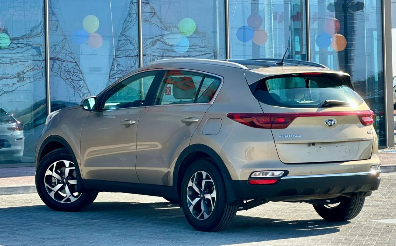 Kia Sportage LX 1.6L FWD  830-MONTHLY l  GCC l Panaromic, Cruise l1.6L l ACCIDENT FREE