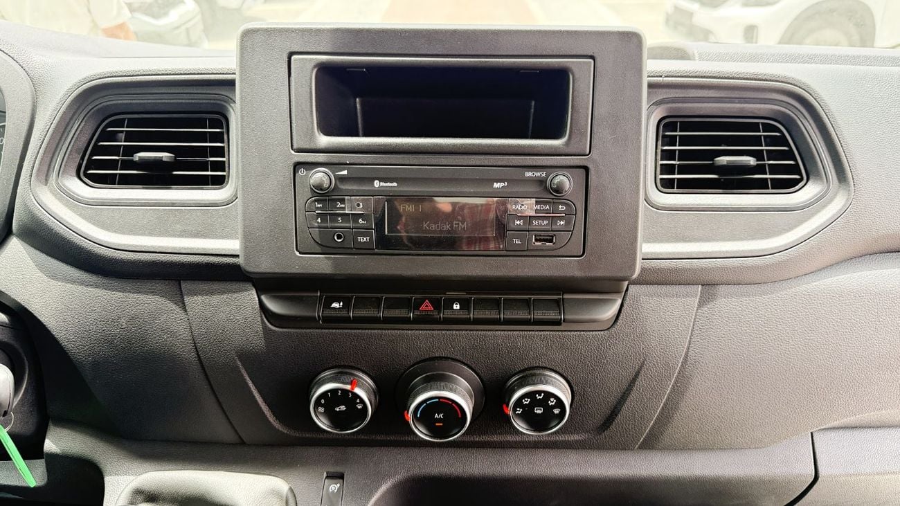 رينو ماستر Renault Master 2.3T Diesel MT Panel Van (L4H3) 2025YM