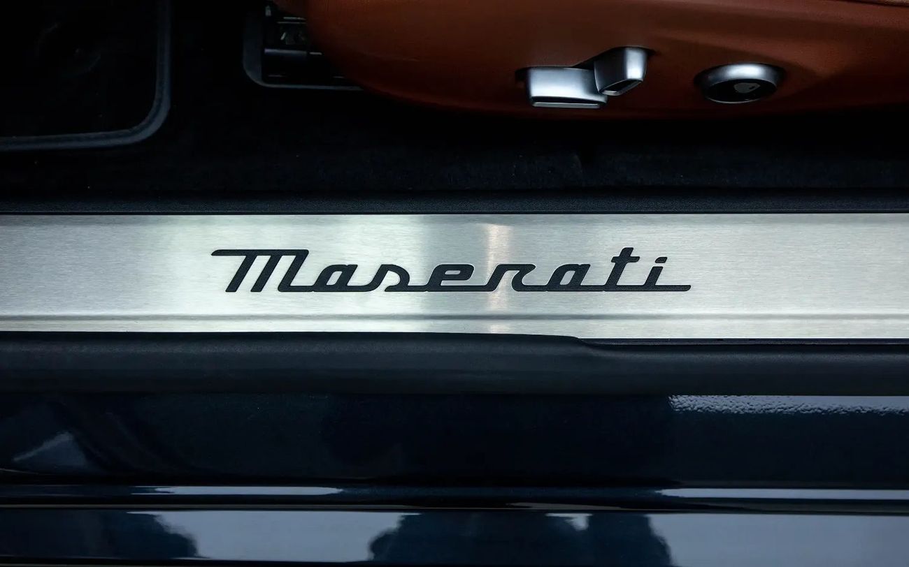 مازيراتي جران توريزمو MODENA - GCC Spec - With Warranty and Service Contract