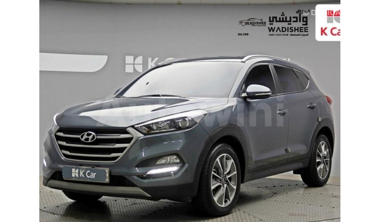 Hyundai Tucson هيونداي توسان من غير حوادث //صبغ الوكالة/