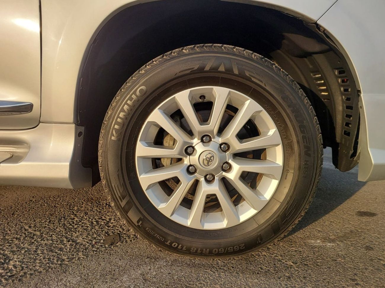 تويوتا لاند كروزر TOYOTA LAND CRUISER PRADO SUV RHD 2016 MODEL 2.8 L DIESEL AUTOMATIC(PM43662)