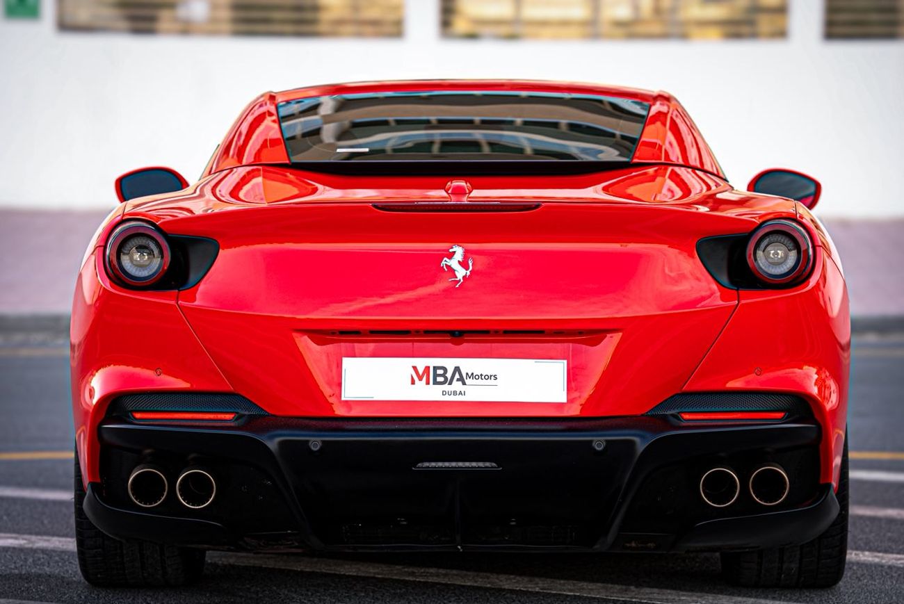 فيراري بورتوفينو Std 3.9L