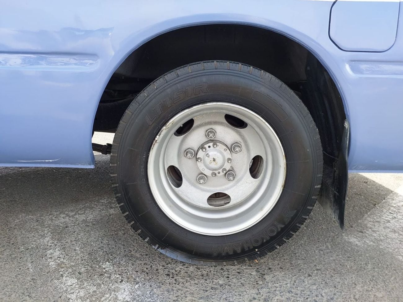 Toyota Coaster TOYOTA COASTER BUS RHD 2005 MODEL 4.0 L DIESEL AUTOMATIC(PM51046)