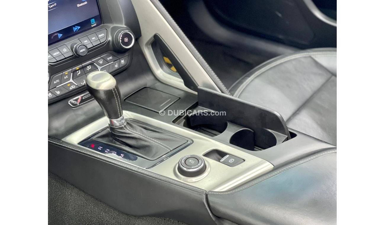 Chevrolet Corvette C7 2014 Chevrolet Corvette 6,2L V8 C7 Z06, Full Service History, Low Kms, GCC