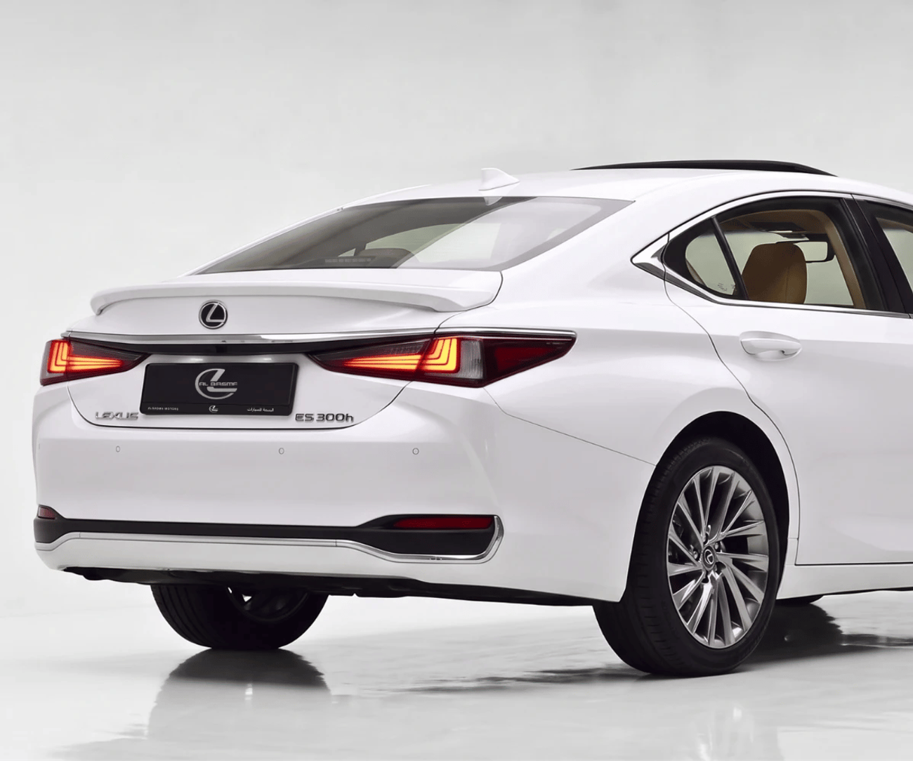 Lexus ES300h PLATINUM 2.5