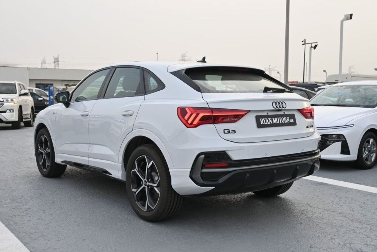 Audi Q3 Audi Q3 40 TFSI Sportback 2.0L Turbo, 7DCT