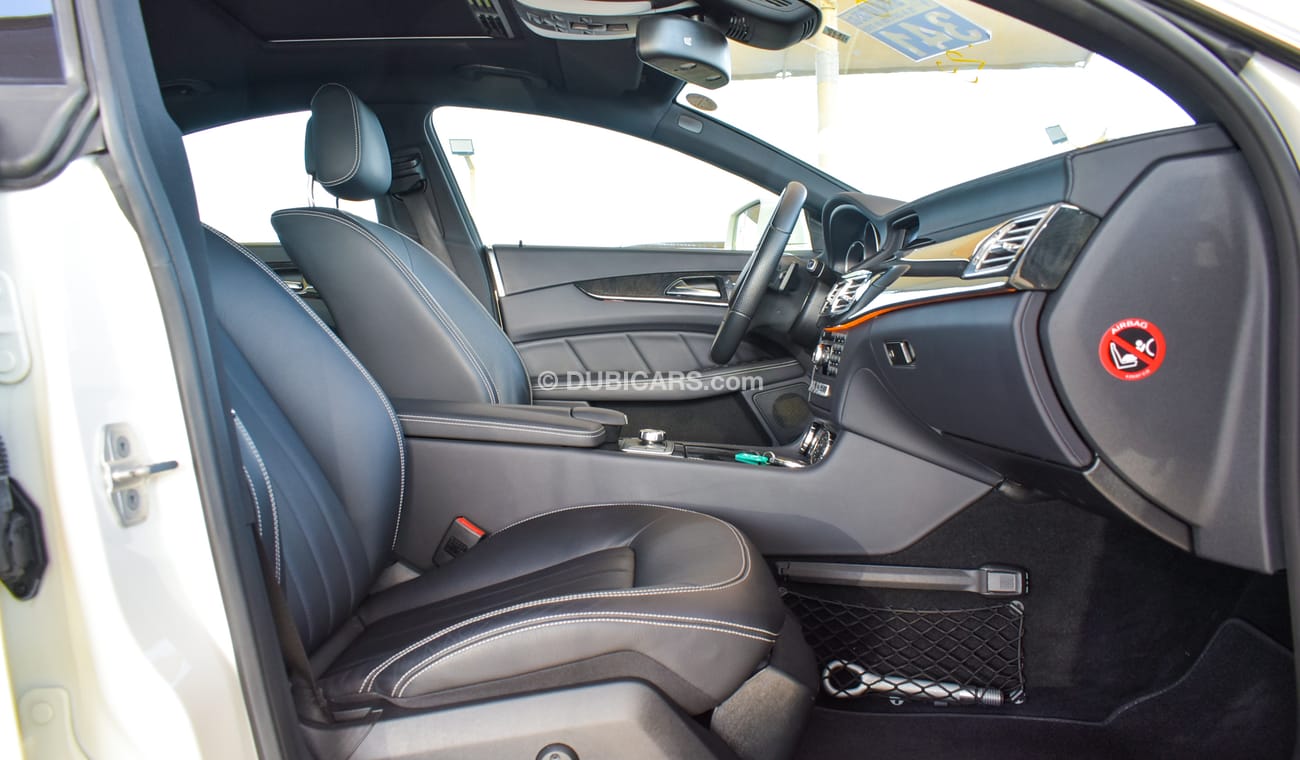 Mercedes-Benz CLS 350 550 Badge