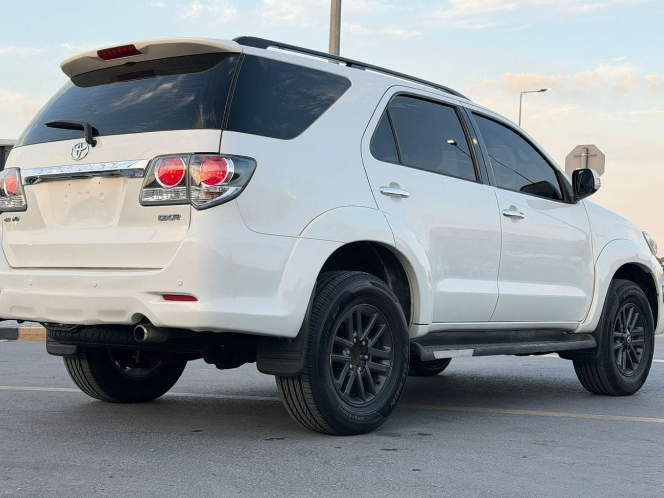 Toyota Fortuner Gulf specification, 6-cylinder